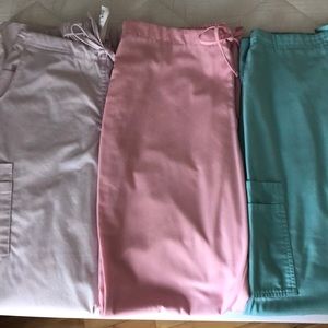 Scrub pant bundle size small